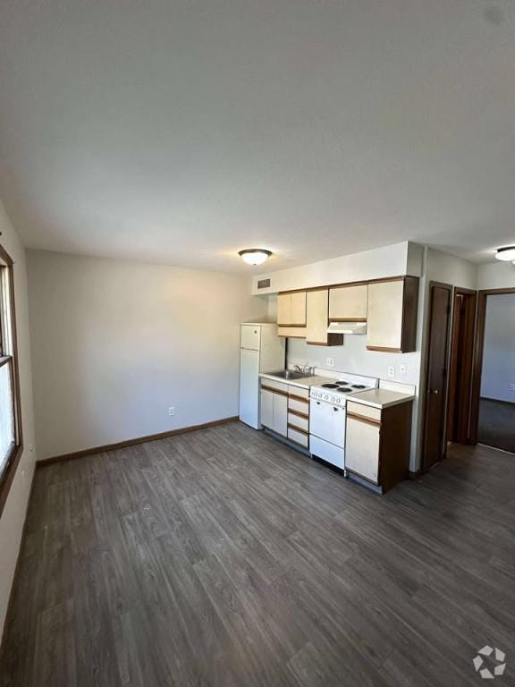 Building Photo - 1608 Tippecanoe Dr Rental