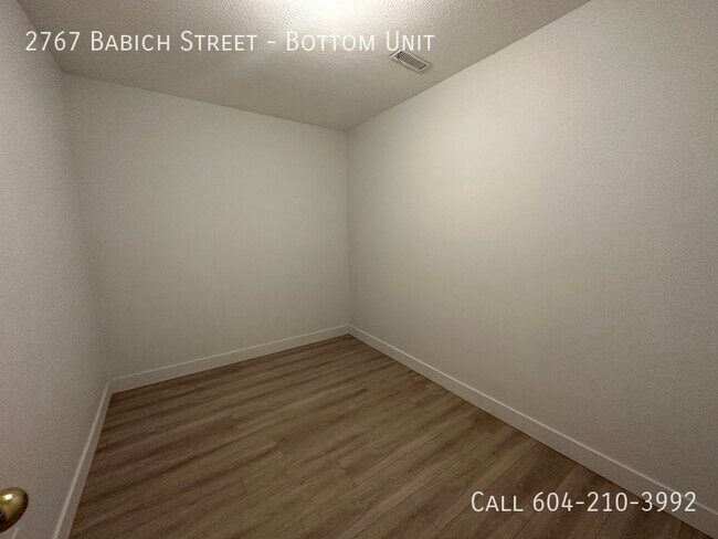 Photo - Renovated Unit in a Fourplex- Pet Friendly! Unit Bottom