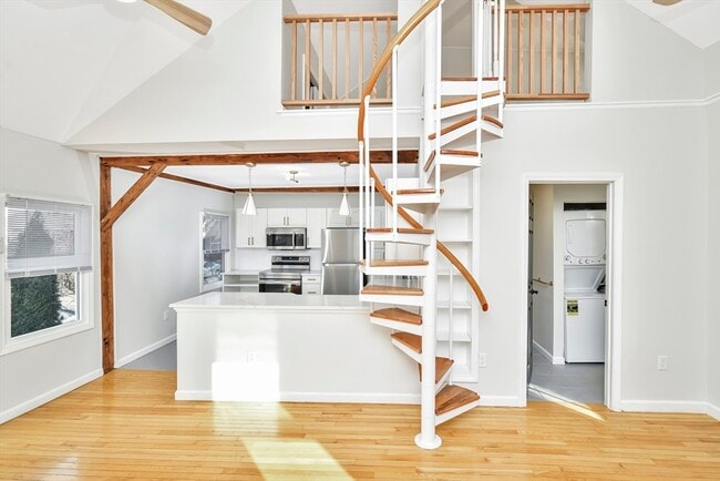 Photo - 21 Park St Unidad 2R