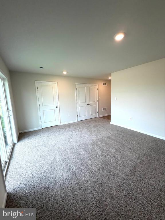 Photo - 128 Essex Dr