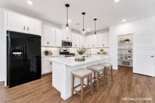 Photo - 1611 Dire Wolf Ave