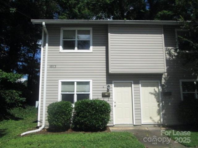 Photo - 1613 N Sharon Amity Rd Apartamento Unidad A