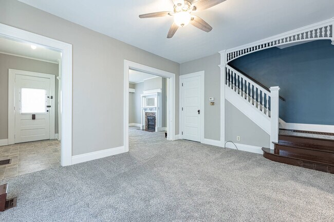 Photo - 554 Wyoming St