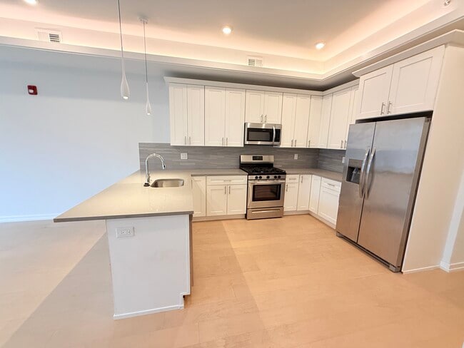 Building Photo - 1312 N 6th St Unit 4 Rental