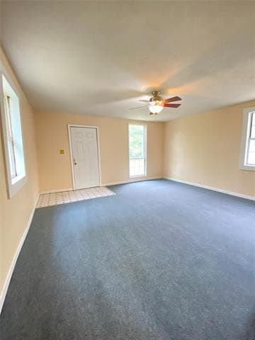 Photo - 305 4th St SW