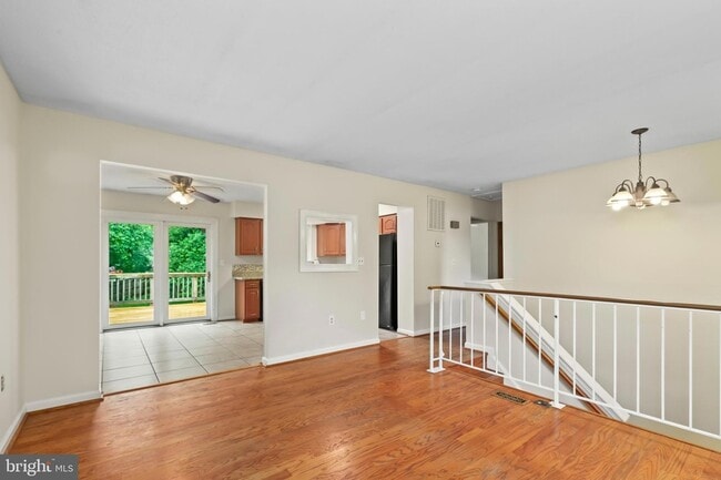 Photo - 7 Bertram Blvd