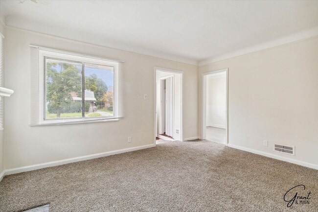 Photo - $1,300/month - 3 Bed 1 Bath in Detroit