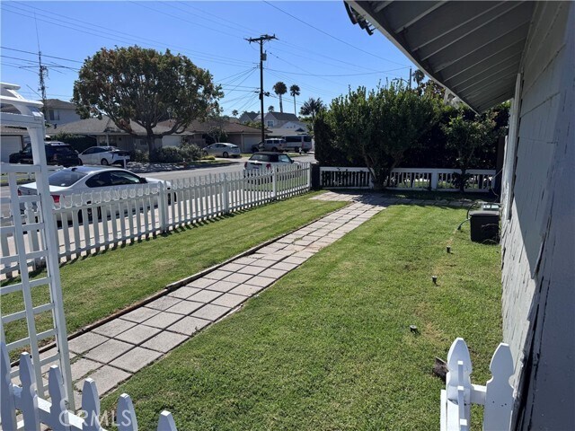 Photo - 360 16th Pl