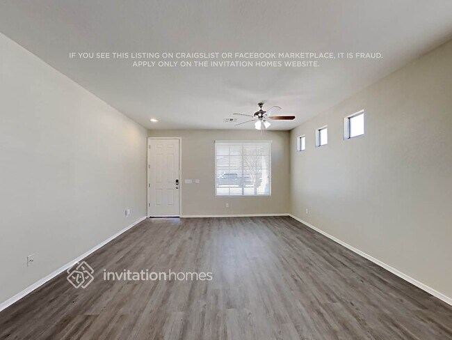 Photo - 2813 S 101st Ave