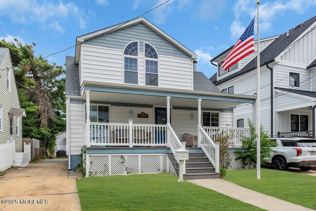 Photo - 308 16th Ave