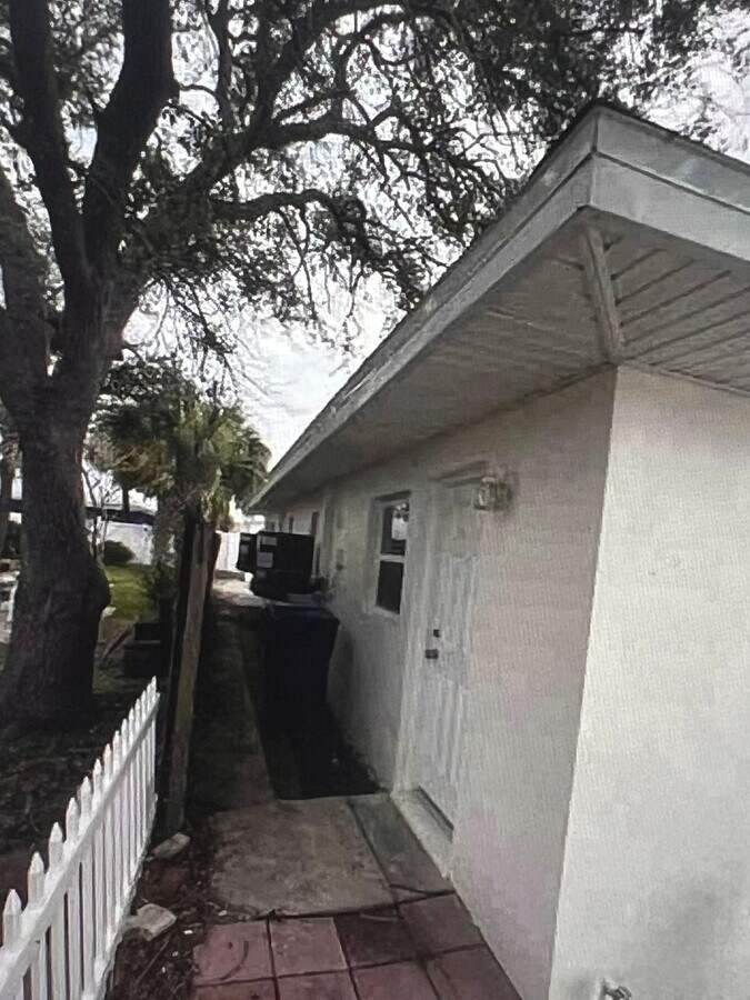 Photo - 80 144th Ave Unidad 3