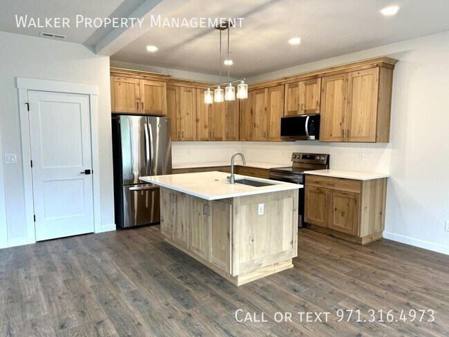Photo - 1019 E Rork Ct