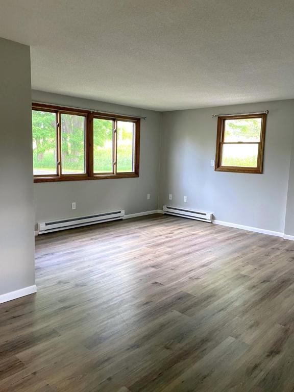 Photo - 1963 Apartment Dr