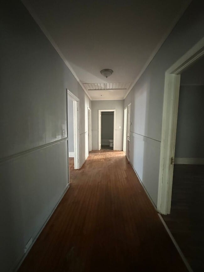 Photo - 2794 Napier Ave