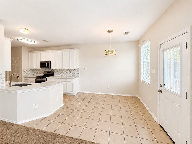 Photo - 11850 Ramla Place Trail