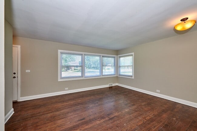 Photo - 7810 E Prairie Rd