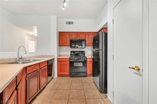 Photo - 10245 S Maryland Pkwy Unit 176