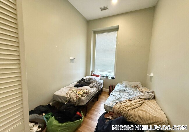 Photo - 409 Dudley St Unit 3