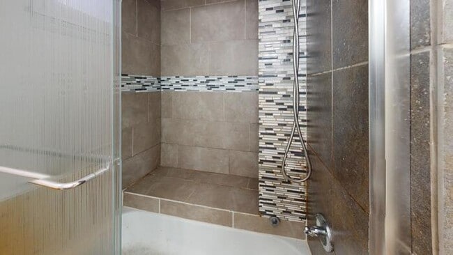 Photo - 1308 N 4th St