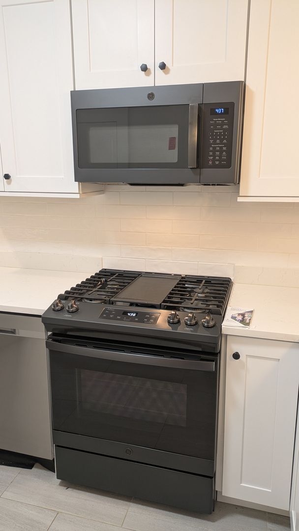 Photo - Spacious Three Bedroom Condo