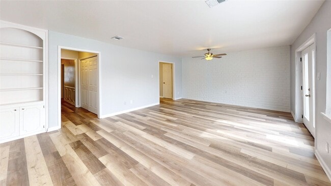 Photo - 14147 Misty Meadow Ln