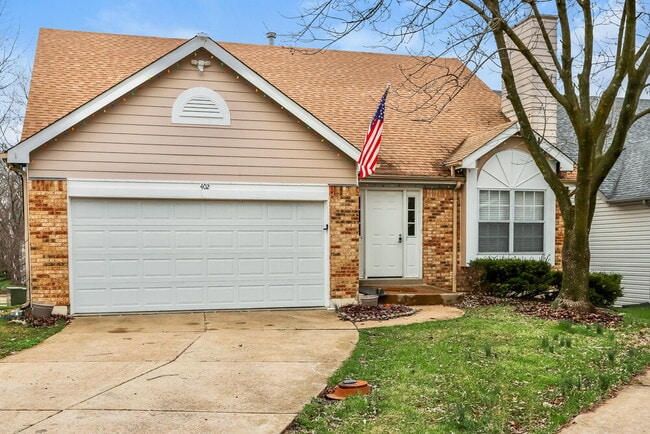 Building Photo - 402 Waterside Dr