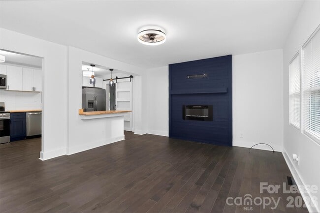 Photo - 1814 Eastway Dr