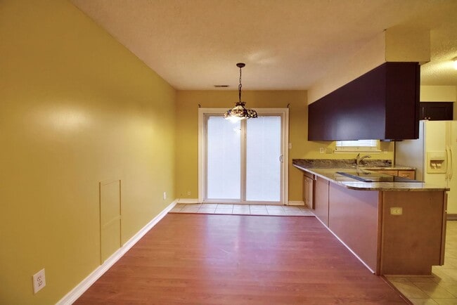 Photo - 3 Bedroom Home In Deerfield Jacksonville!!!!
