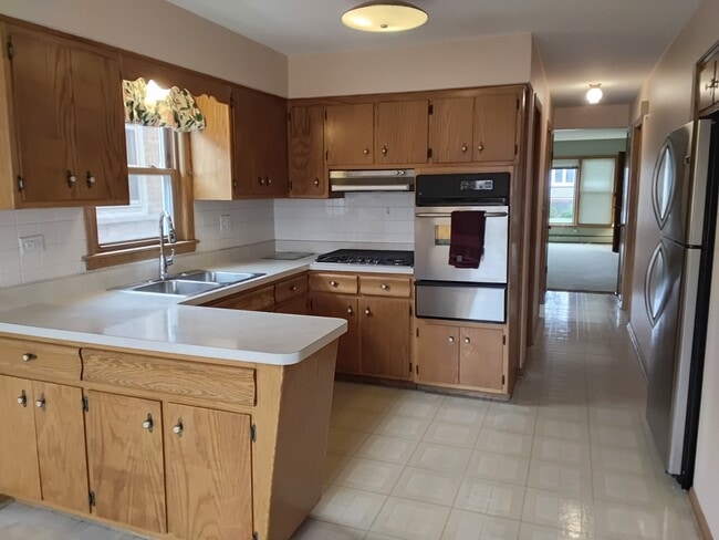 Photo - 2520 N Neva Ave Unit 2