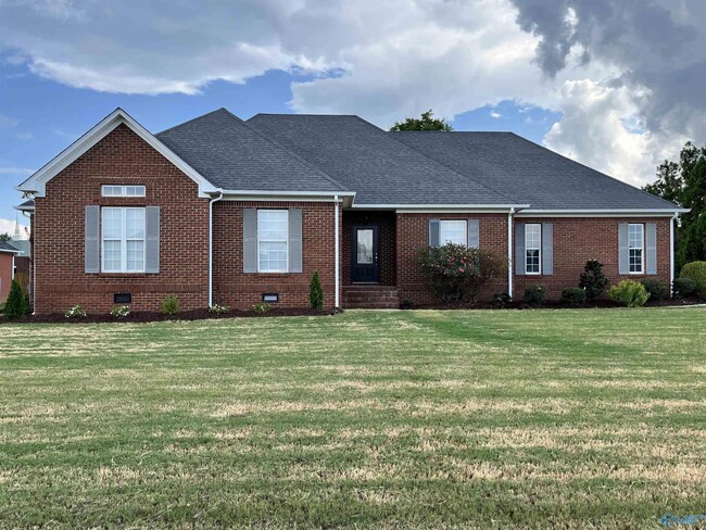 Building Photo - 17916 Remington Dr Rental