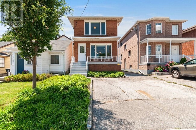 Photo - 128 Twenty Second St