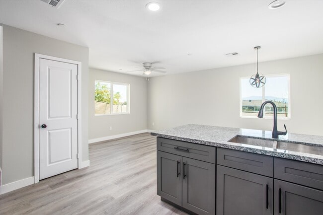 Photo - 66079 Cahuilla Ave Unit 2