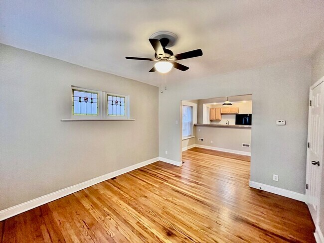 1535 McCausland Ave Unit A