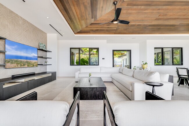 Photo - 16 Kumu Niu Pl