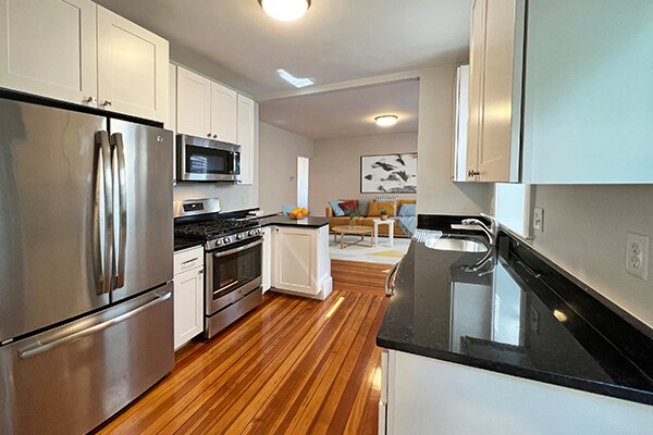 17 Ashland St Unit 2