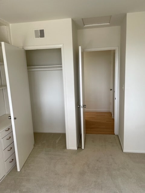 Photo - 4903 Whitehaven Way