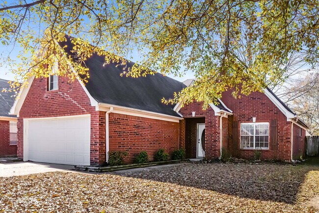 Photo - 8445 Clubview Dr