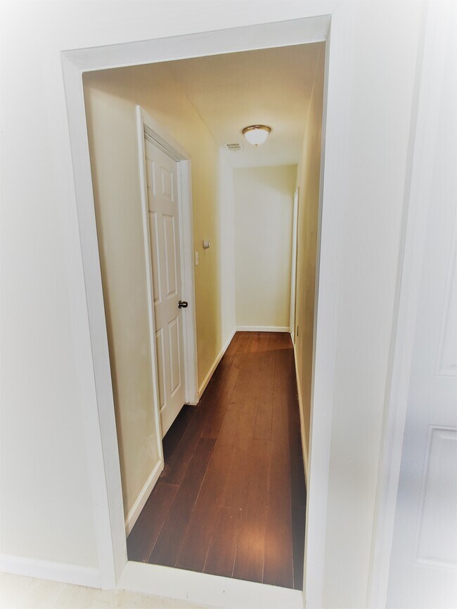 Photo - 130 Magnolia Ave Unit 2