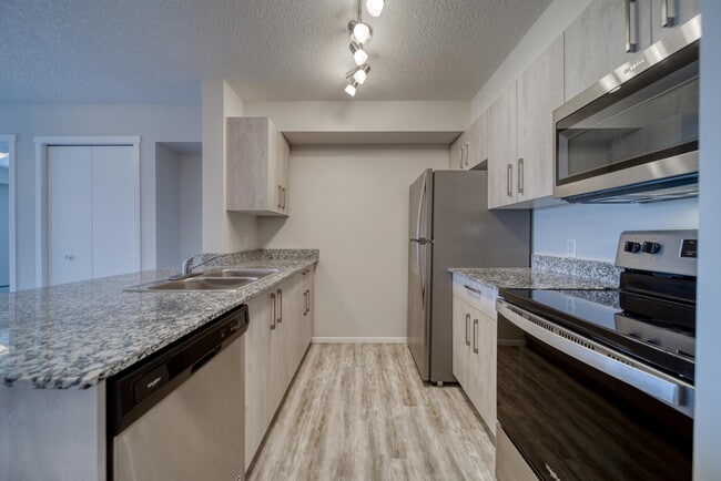 Photo - 4641-4128 Avenue NE Unit 1603