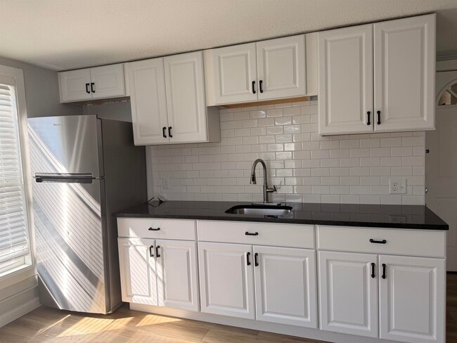 Photo - 42 Broadway Unit 4