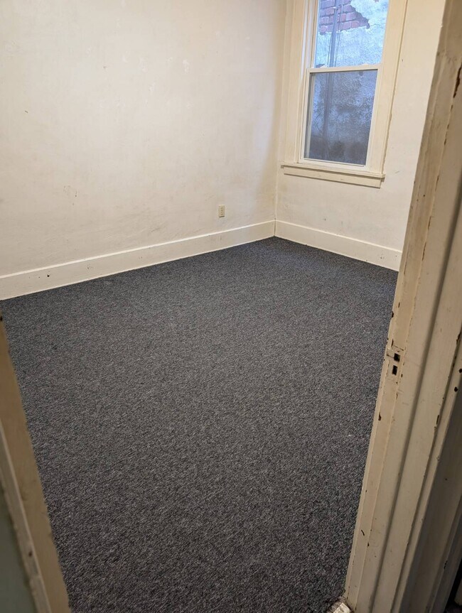 Photo - 271 N 15th St