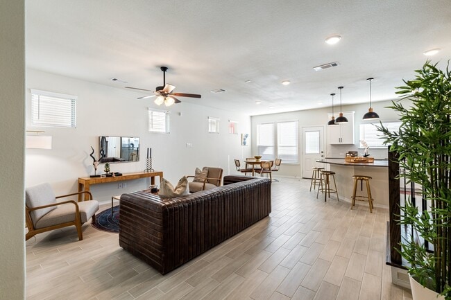 3235 Longleaf Meadows Dr
