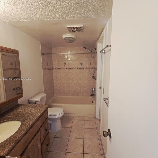 Photo - 580 NW 114th Ave Unit 201