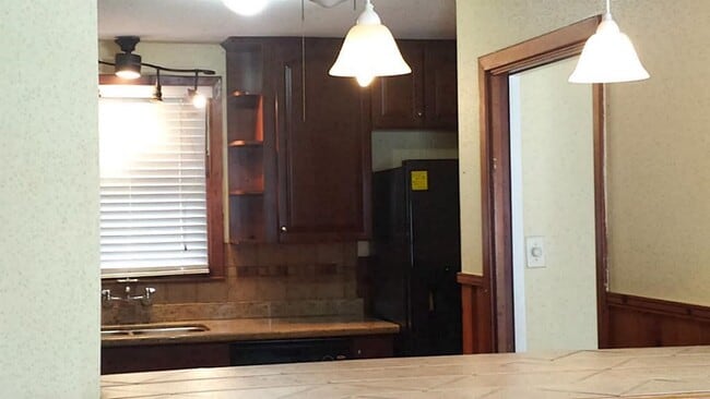 Photo - 19 Lyncrest Dr