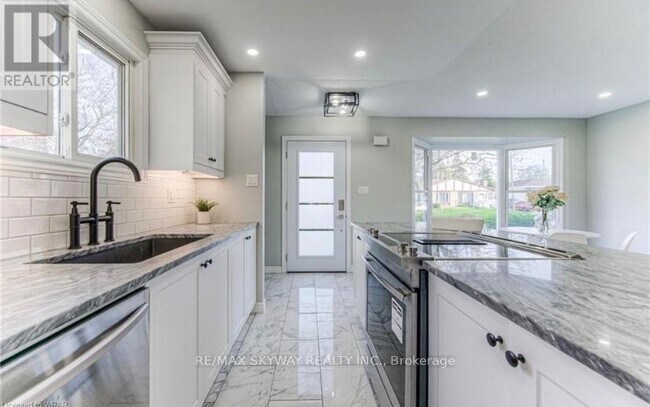 Photo - 238 B Northlake Dr