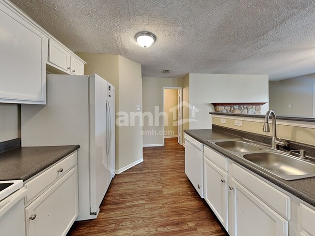 Photo - 13404 All American Rd