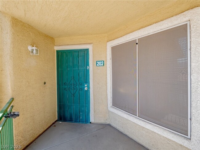 Photo - 1401 Linnbaker Ln Unit 202