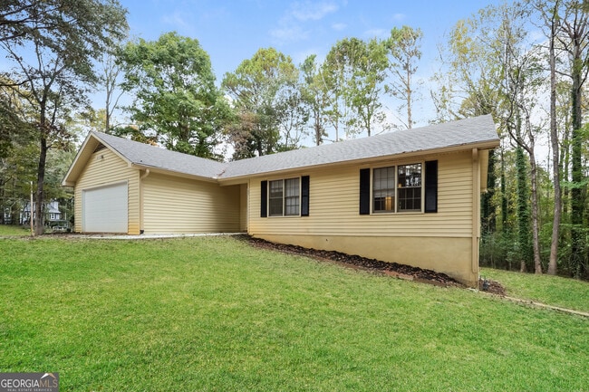 Photo - 100 Nandover Way