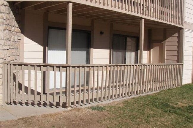 Photo - 18043 E Ohio Ave Unidad 104