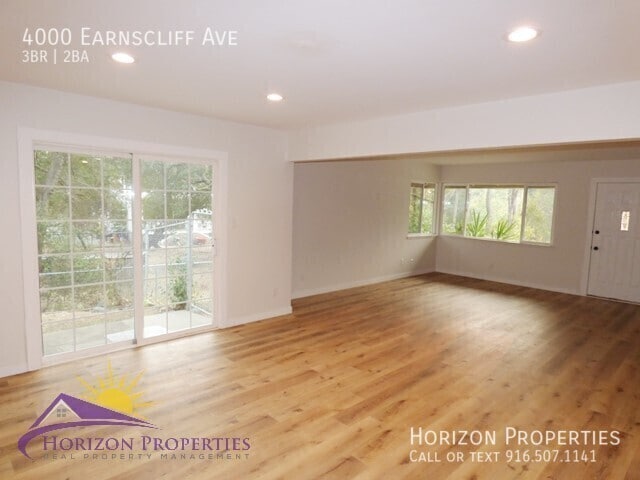 Photo - 4000 Earnscliff Ave